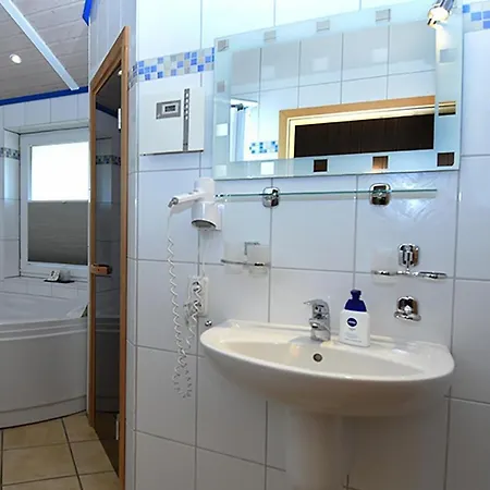 Lachmoewe Holiday home Bliesdorf