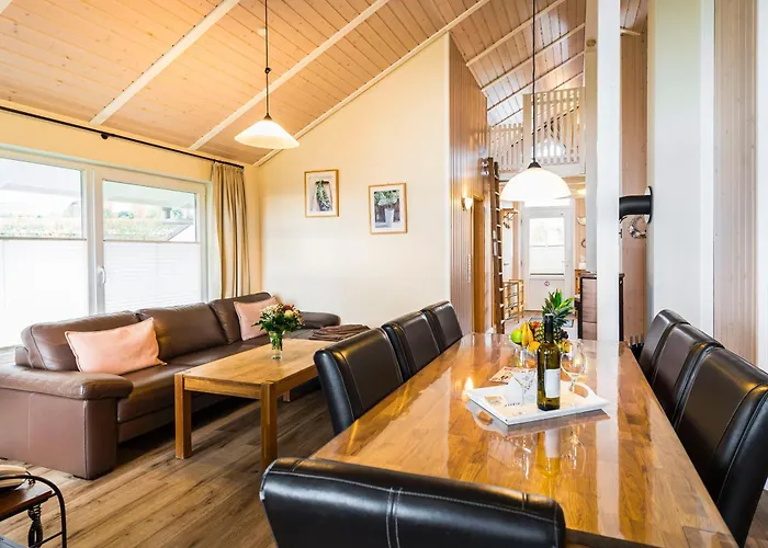 Lachmoewe Semesterbostad Bliesdorf